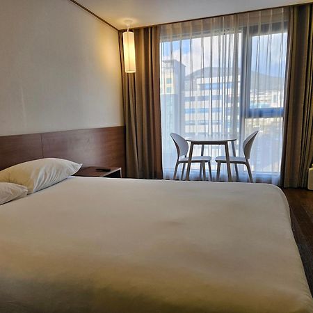 ทามาระ เชจู Hotel ซอกวีโพ ภายนอก รูปภาพ