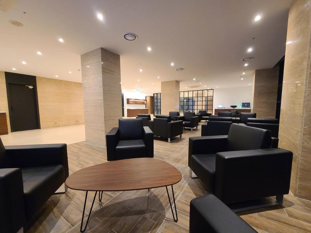 ทามาระ เชจู Hotel ซอกวีโพ ภายนอก รูปภาพ