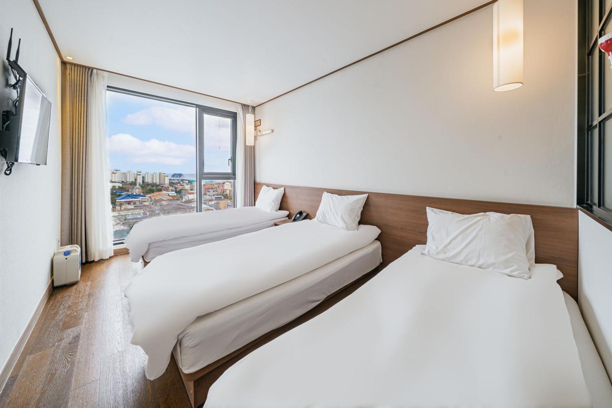 ทามาระ เชจู Hotel ซอกวีโพ ภายนอก รูปภาพ